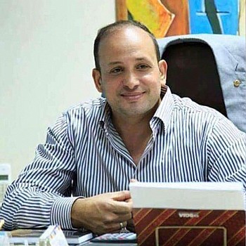 د.عبد المنعم محمود