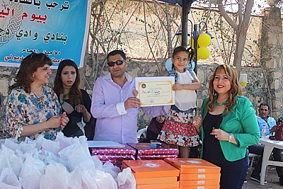 الصحفي نائل نبيل رئيس مجلس أمناء المؤسسة
