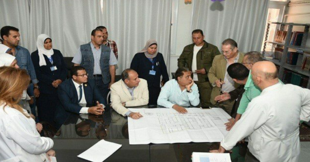 محافظ الإسكندرية ووزير الصحة