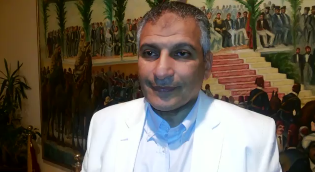 الدكتور إبراهيم عامر إستشاري الباطنة والكلي