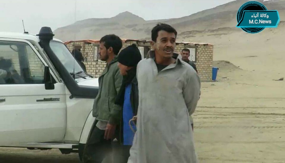 المجرمين لحظة القبض عليهم