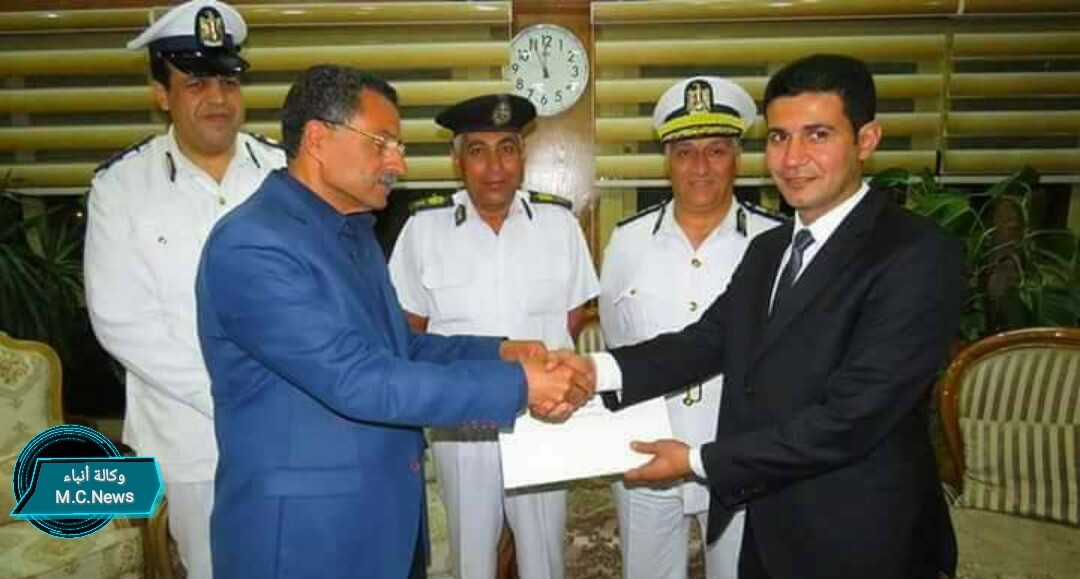 مدير أمن الإسماعيلية أثناء تكريم الرائد محمد جميل