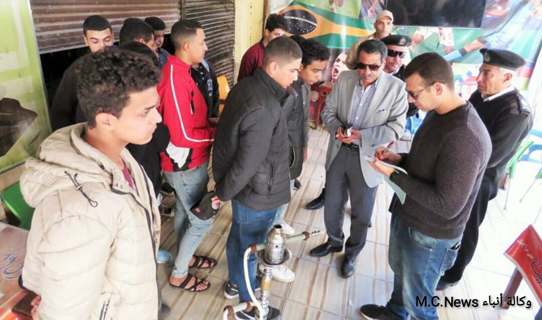 مدير أمن الإسماعيلية يتحدث مع الطلبة الهاربين من المدارس