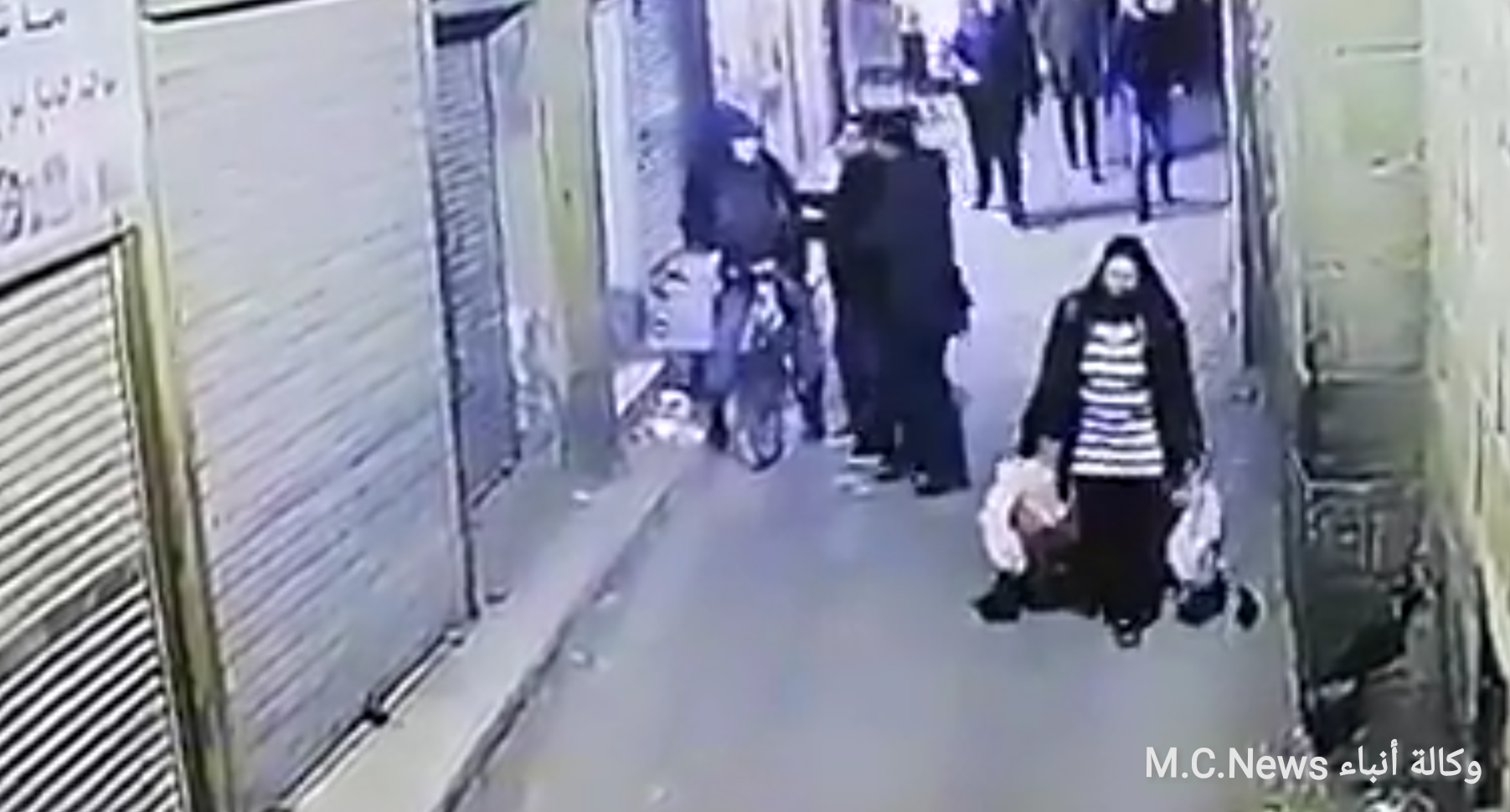 لحظة تفجير الإرهابي نفسة بقوات الأمن أثناء القبض علية
