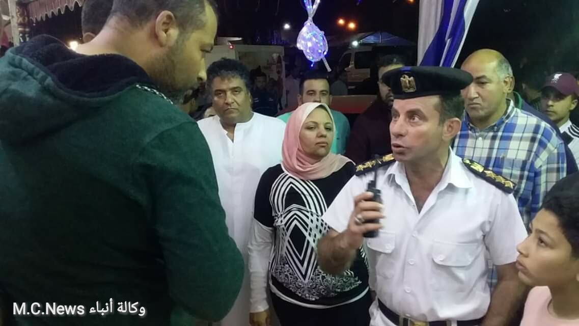 مأمور قسم ثالث يشرف على تنفيذ حملة الاشغالات