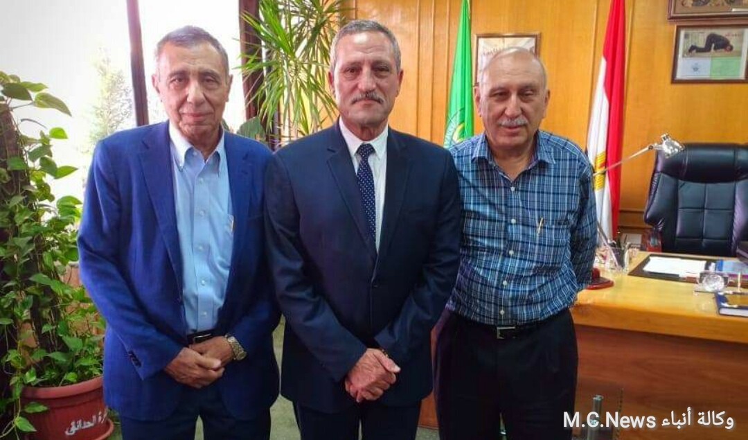 محافظ الإسماعيلية مع النائب محمود عثمان