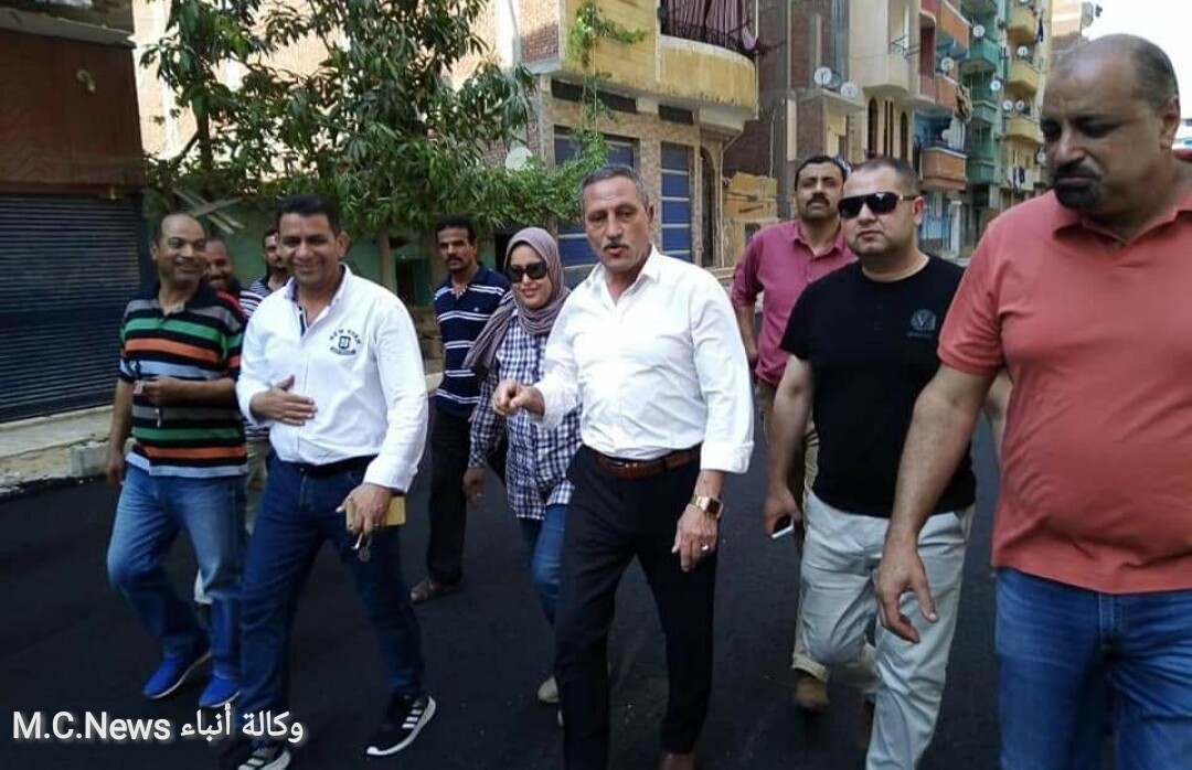 محافظ الإسماعيلية اللواء حمدي عثمان يتفقد أعمال رصف الطرق بالمدينة