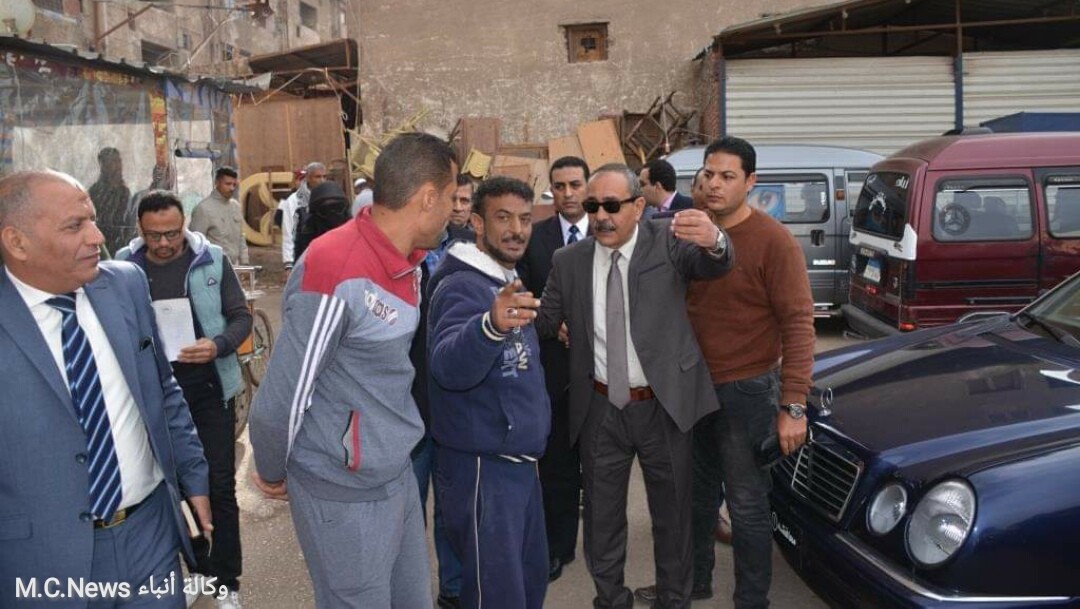 محافظ الإسماعيلية أثناء الجوله الميدانية