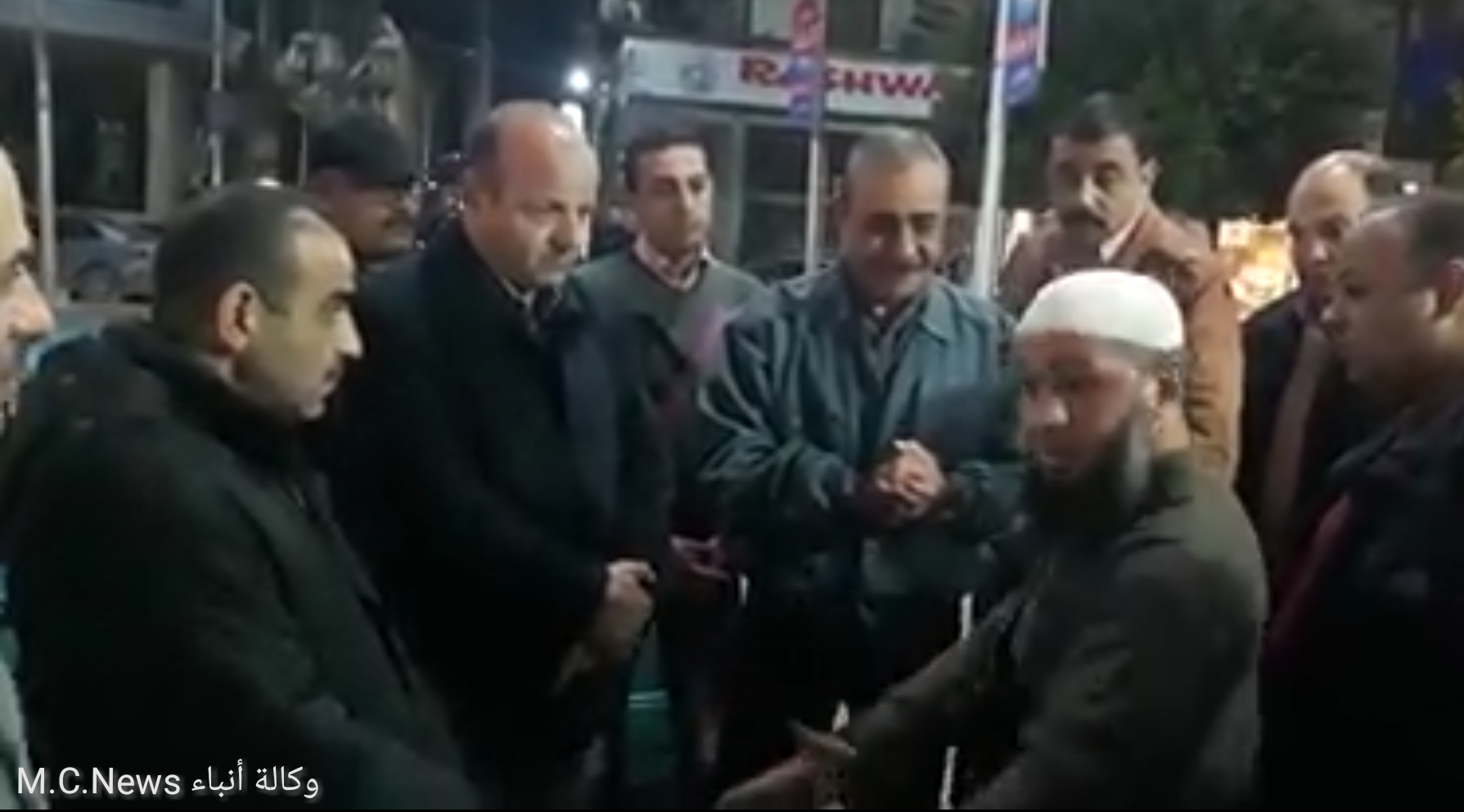 محافظ الإسماعيلية بجوله بعد منتصف الليل بحي أول