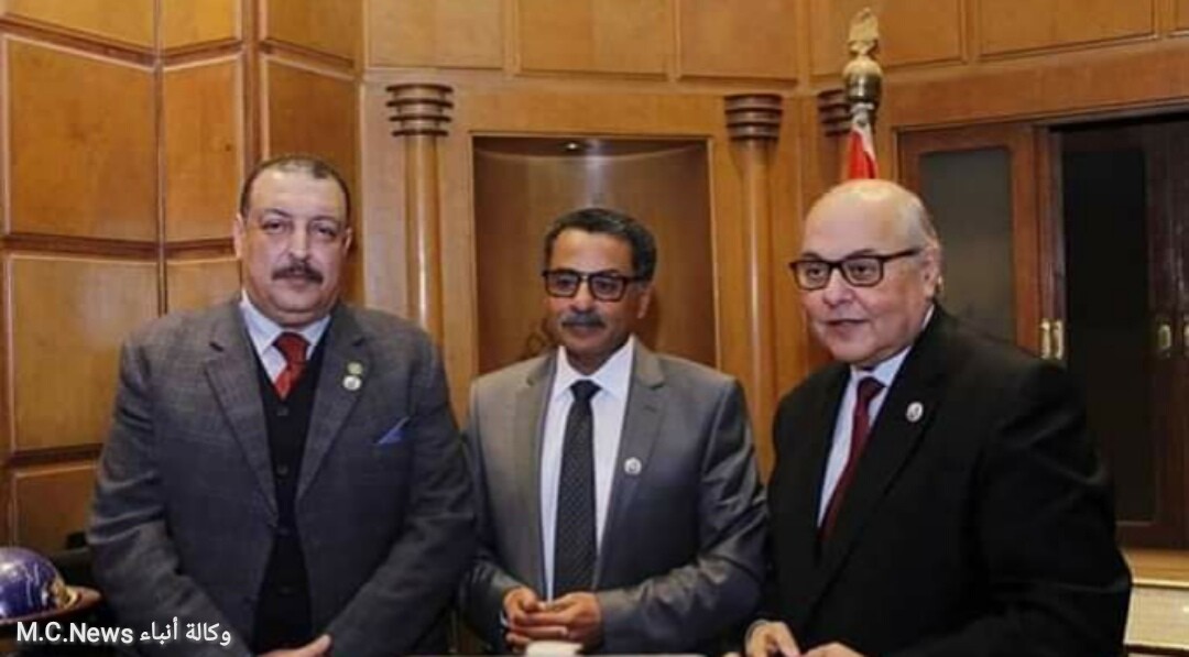 اللواء محمد على حسين مع رئيس حزب الغد