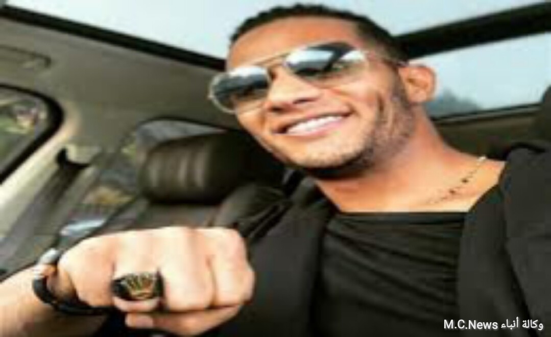 محمد رمضان يرتدى خاتم علية تاج الملك (أرشيفية)