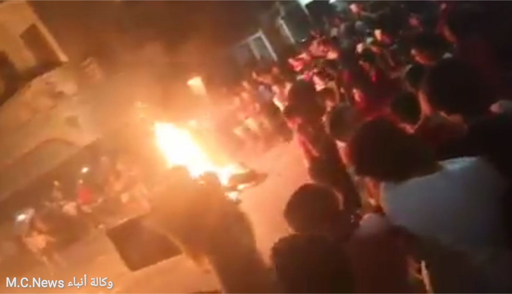 لحظة إشعال الحرائق بشوارع الإسماعيلية لحرق اللنبي