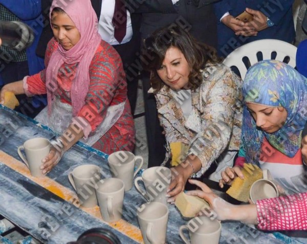 وزيرة الهجرة نبيلة مكرم