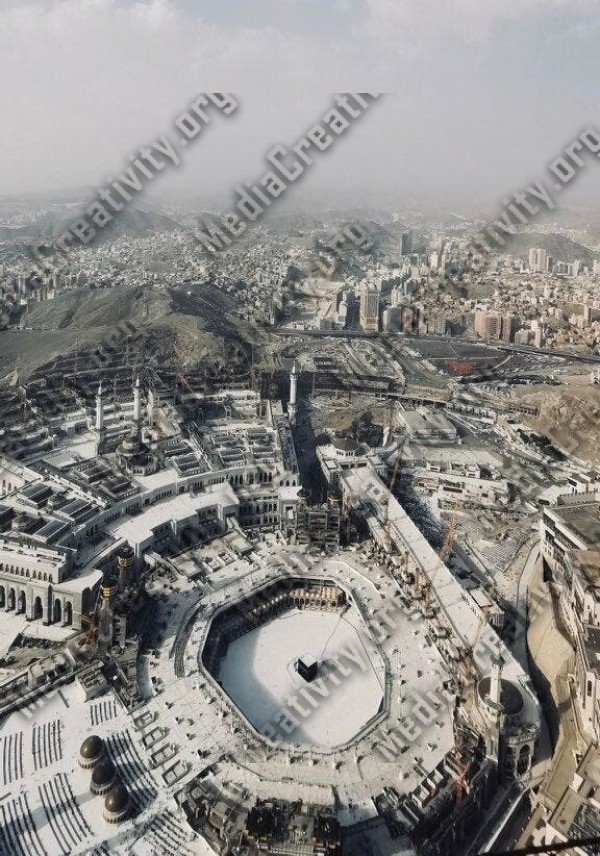 اغلاق الحرم المكى وصلاة عيد الفطر فى البيت